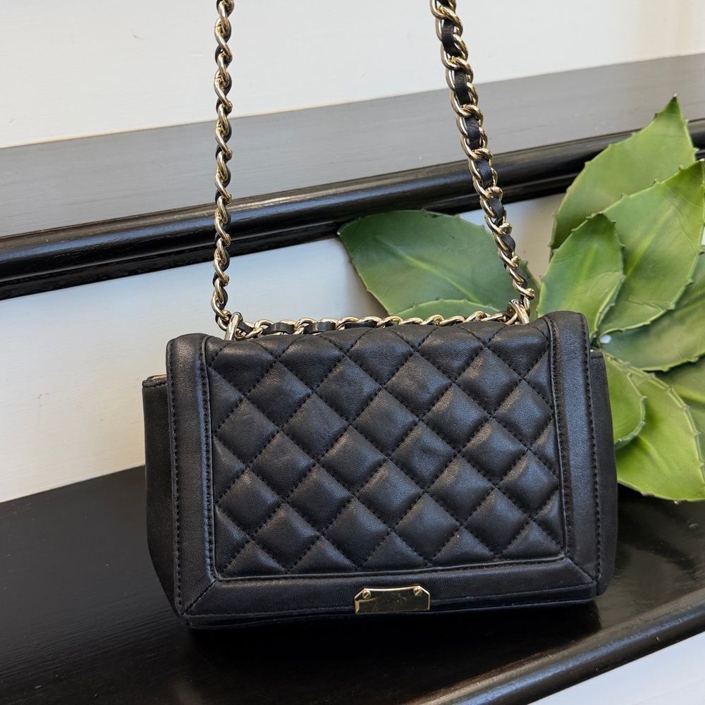Talbots genuine, leather quilted like new Crossbody shoulder handbag purse